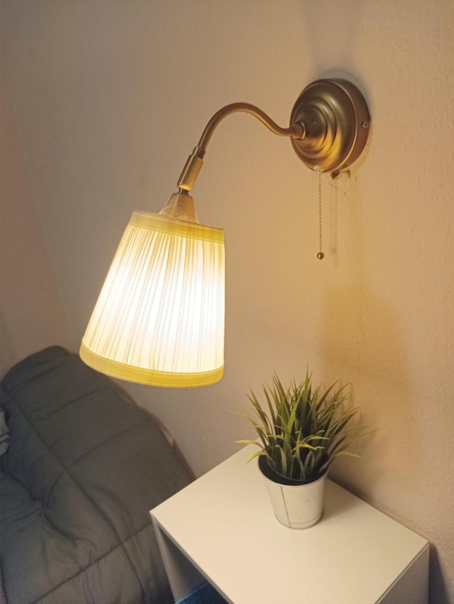 Habitaciones En Apartamento Compartido Delicias Room Cerca Del Mar, Aeropuerto, Ave Y Metro Málaga Eksteriør billede